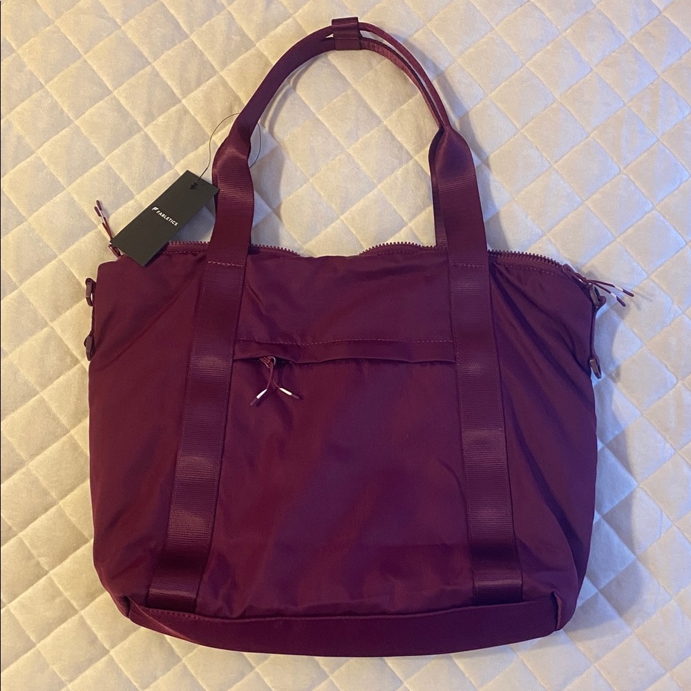 Fabletics The Everyday Tote in Berry Crush - Picture 7 of 13